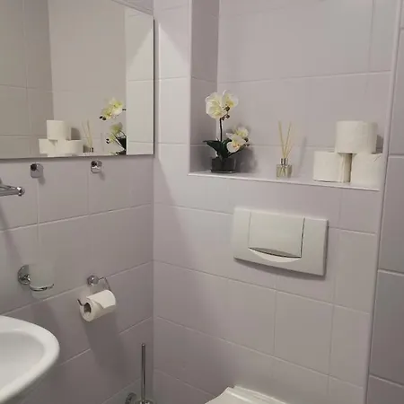 Portlove Apartment *